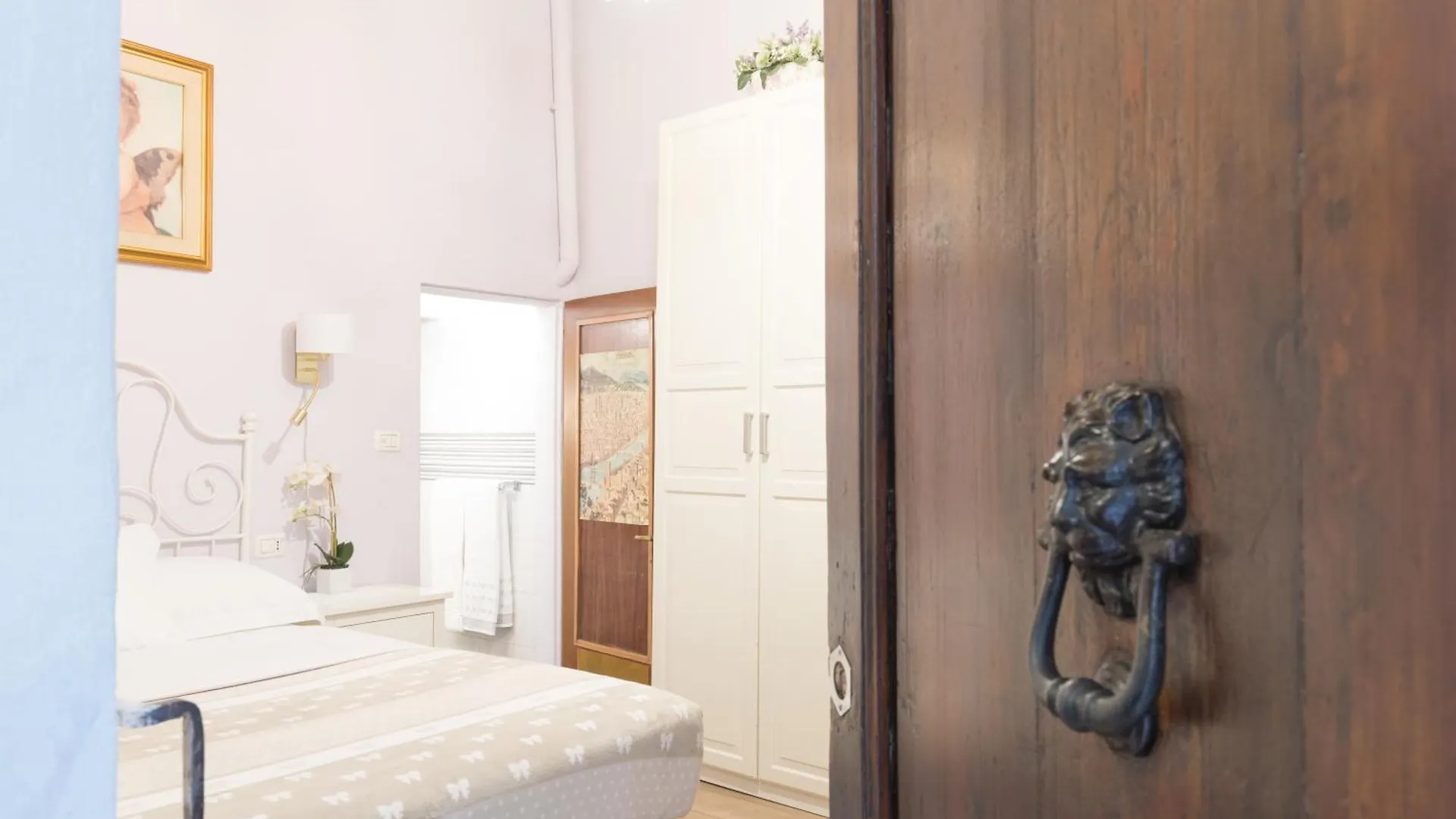Edo Apartment Florence 0*,  Italy